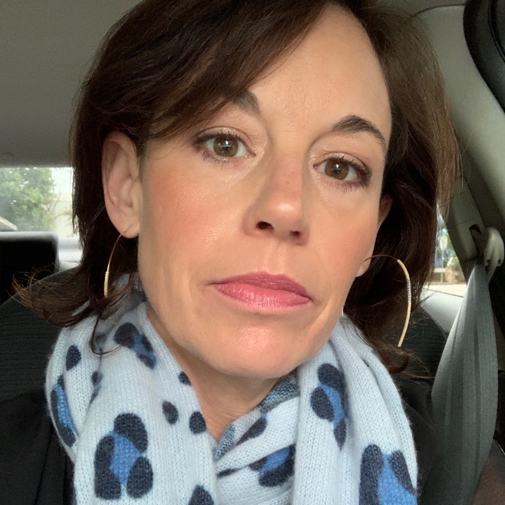 Meet your Posher, Dana